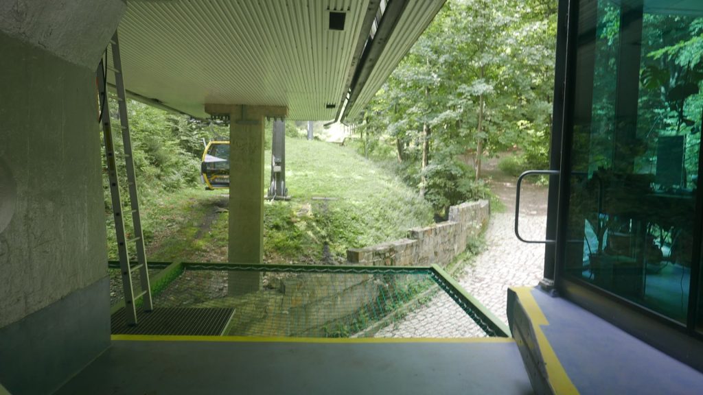 L1290327