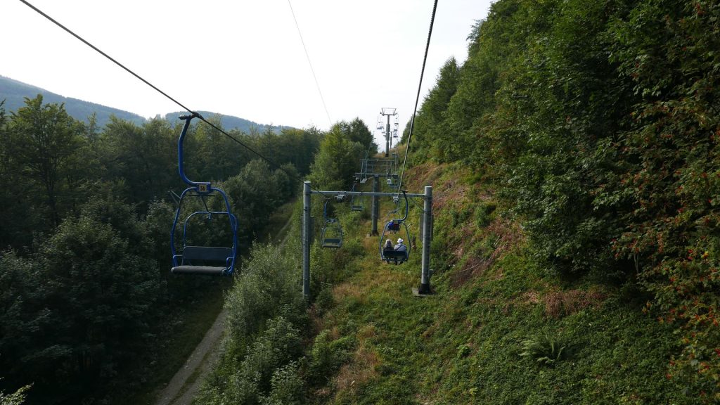 L1370640
