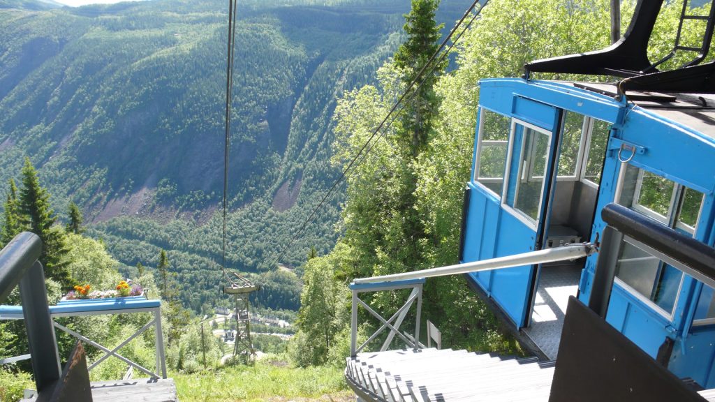 L1180419