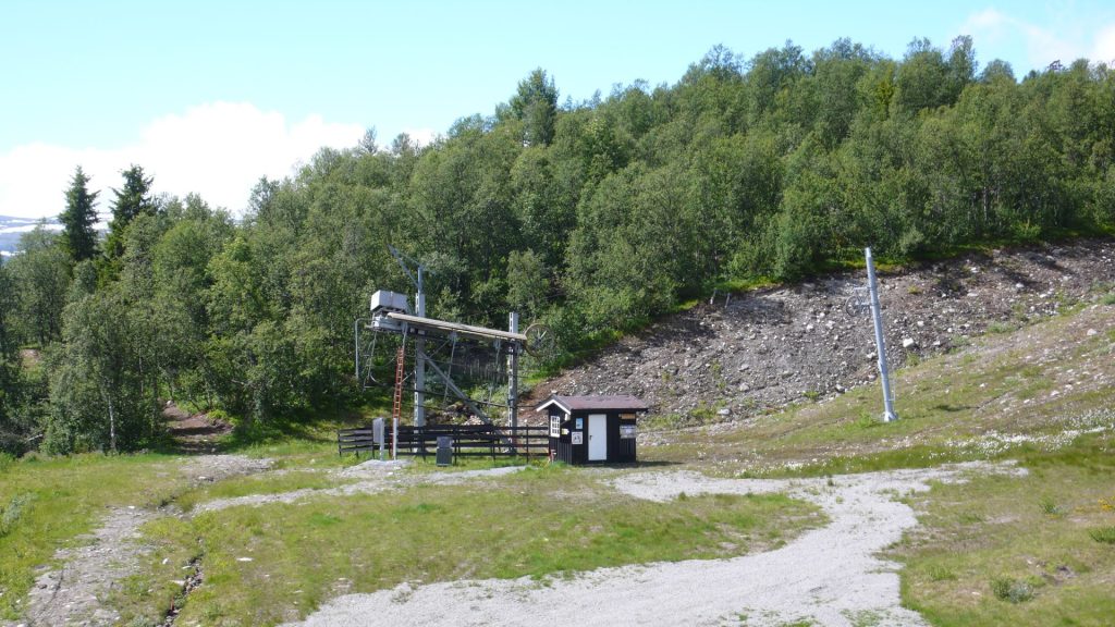 L1180477