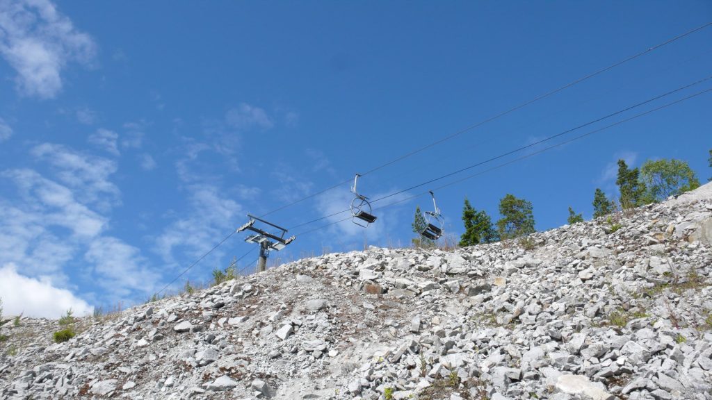 L1180812