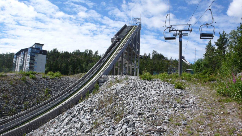 L1180838