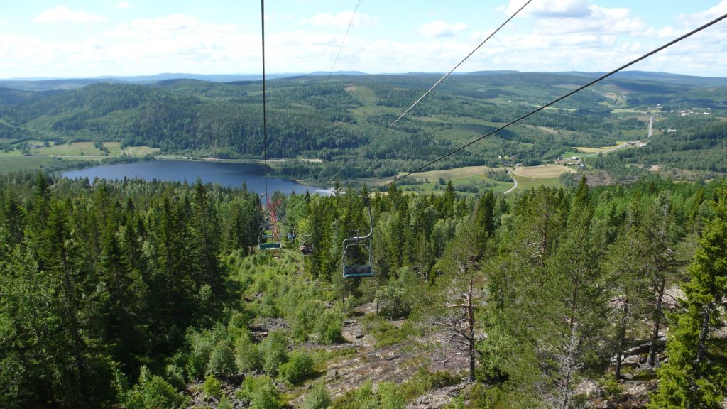 L1180904