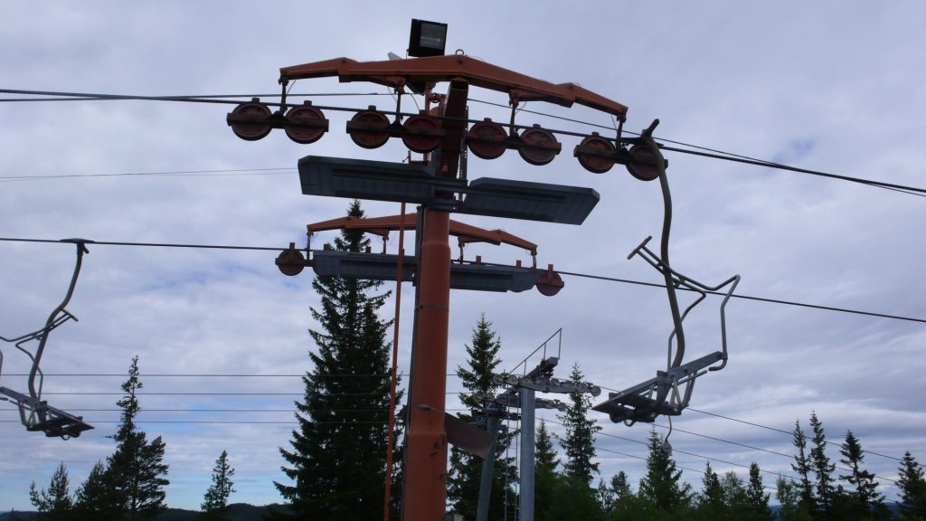 L1180986