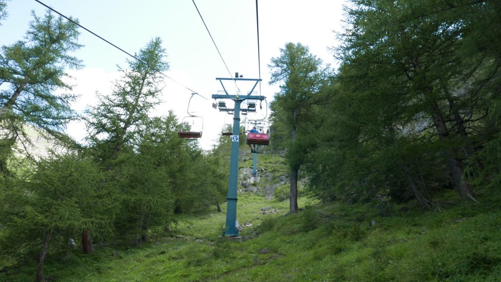 L1350068