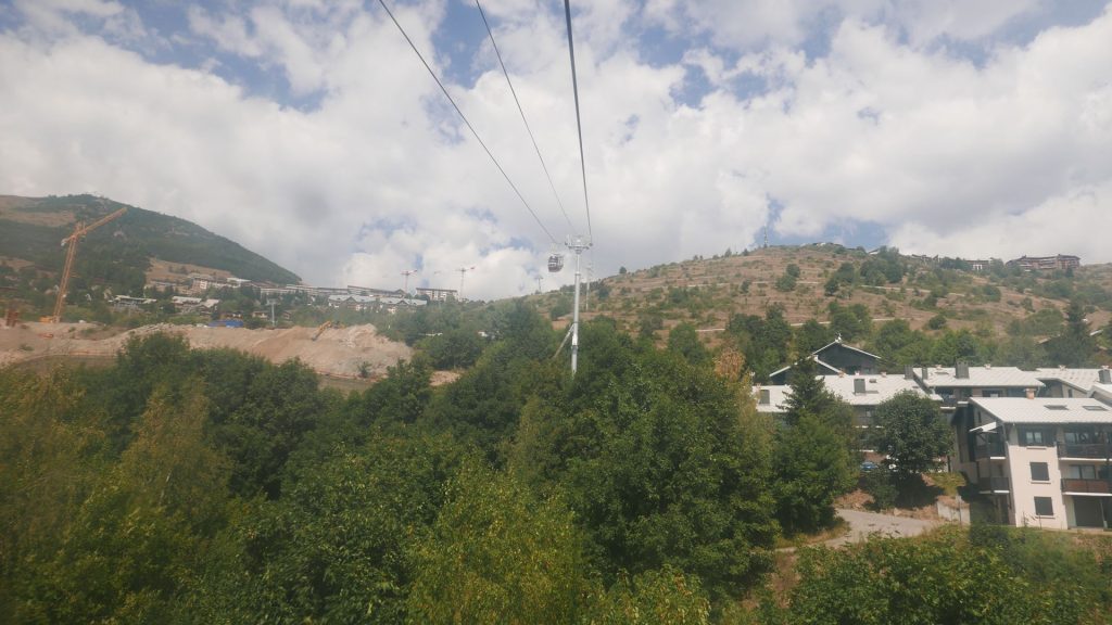 L1370351