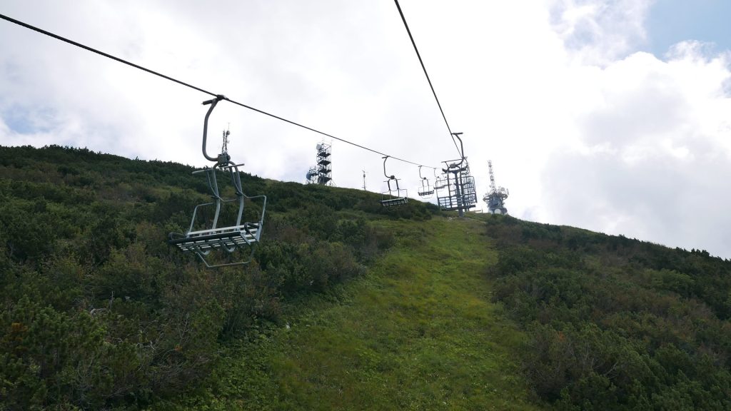 L1370697