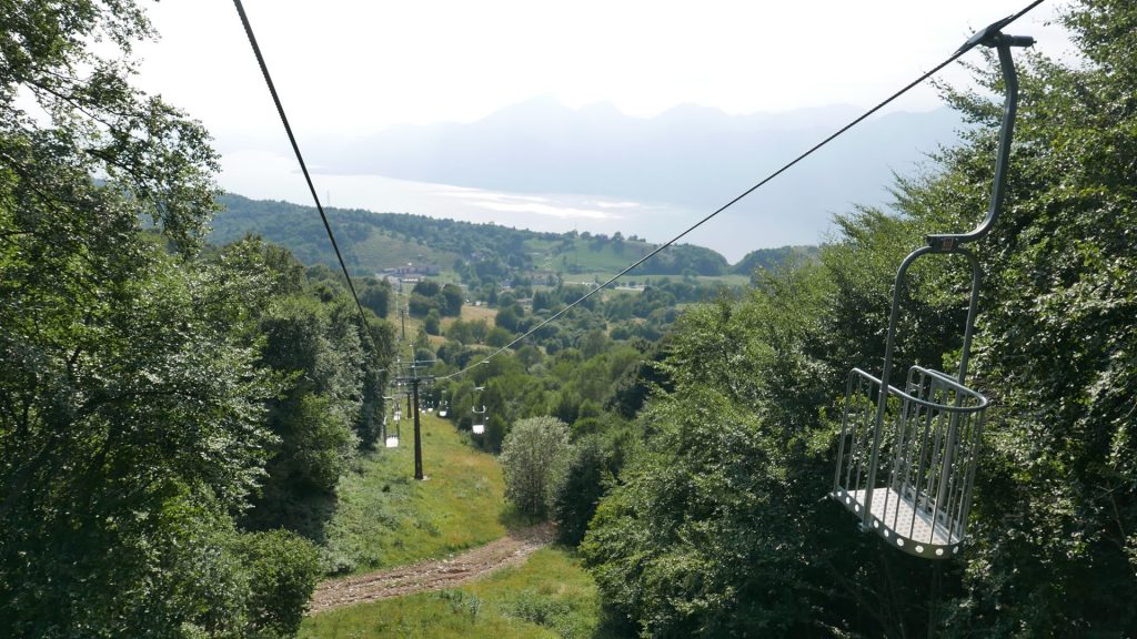 L1370879