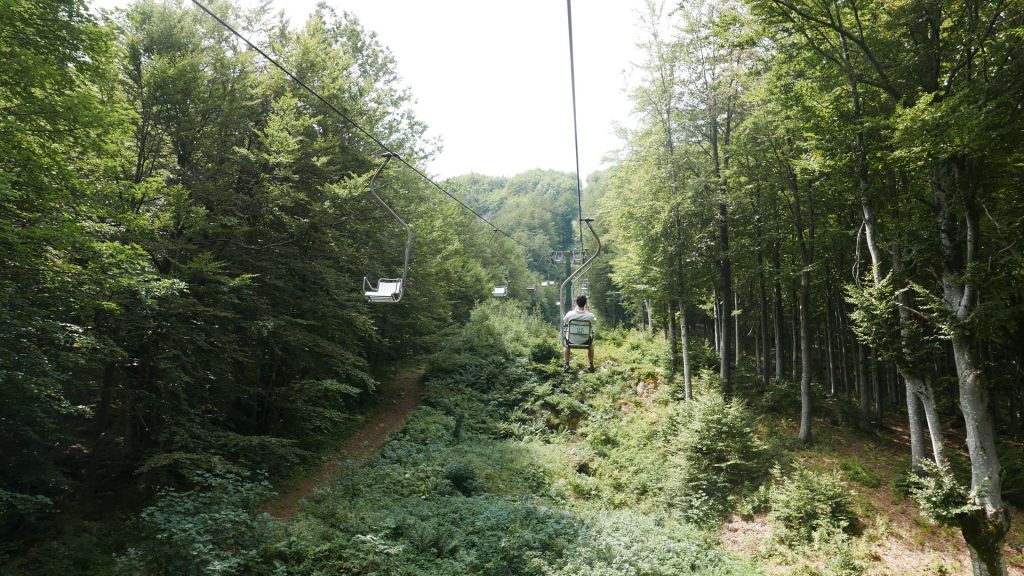 L1370903
