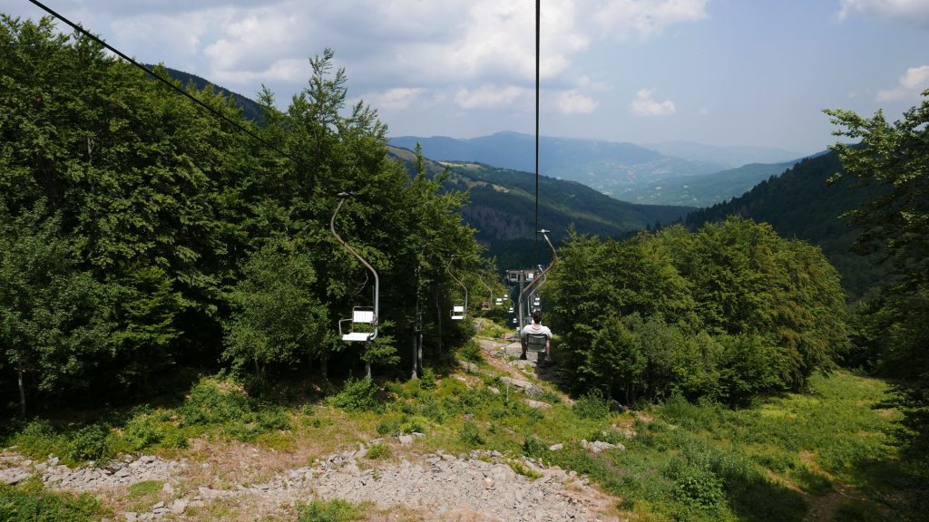 L1370945