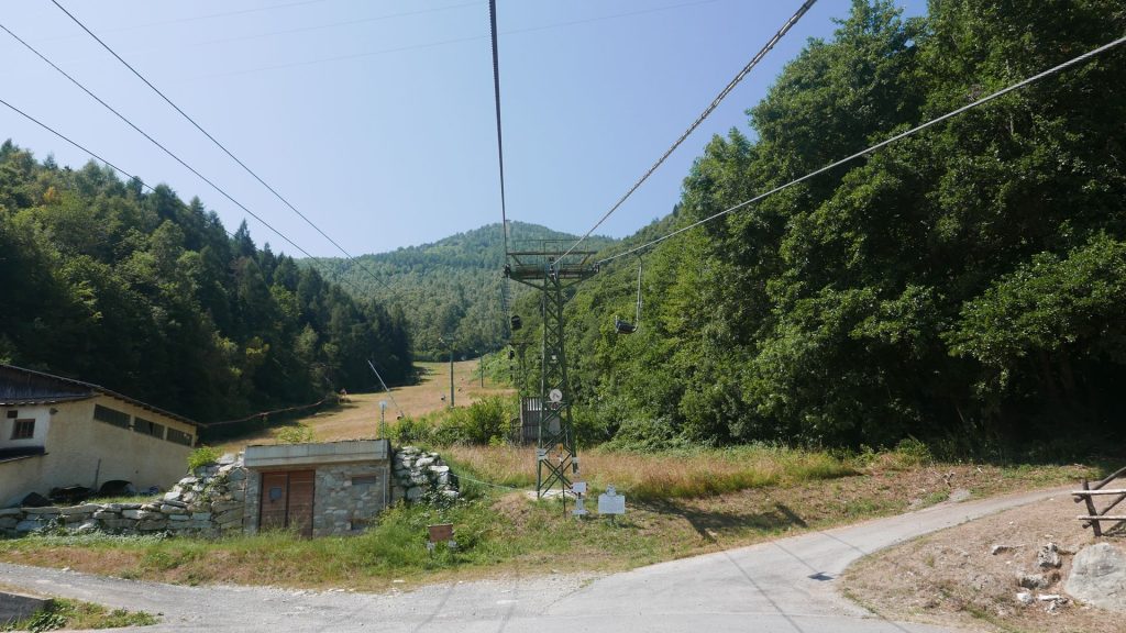 L1380348
