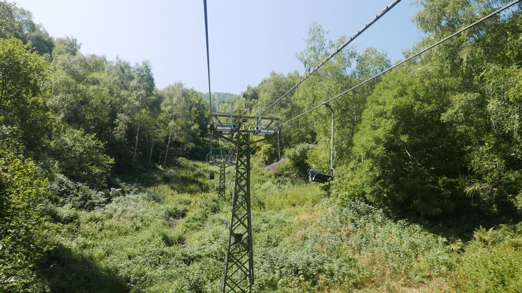 L1380368