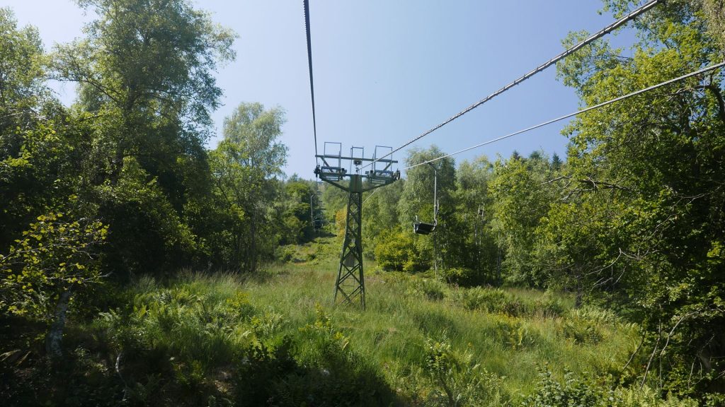 L1380378