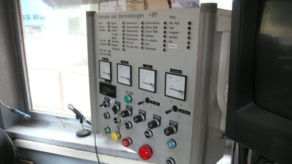 L1080924