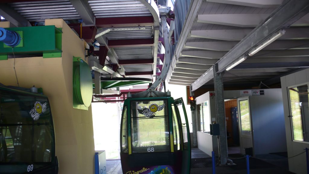 L1110440
